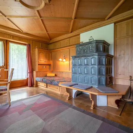 Holiday home Schlitters